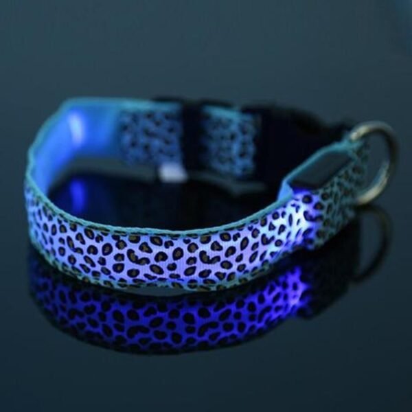 Collar LED de seguridad para perros, ajustable, de nailon, con diseño de leopardo